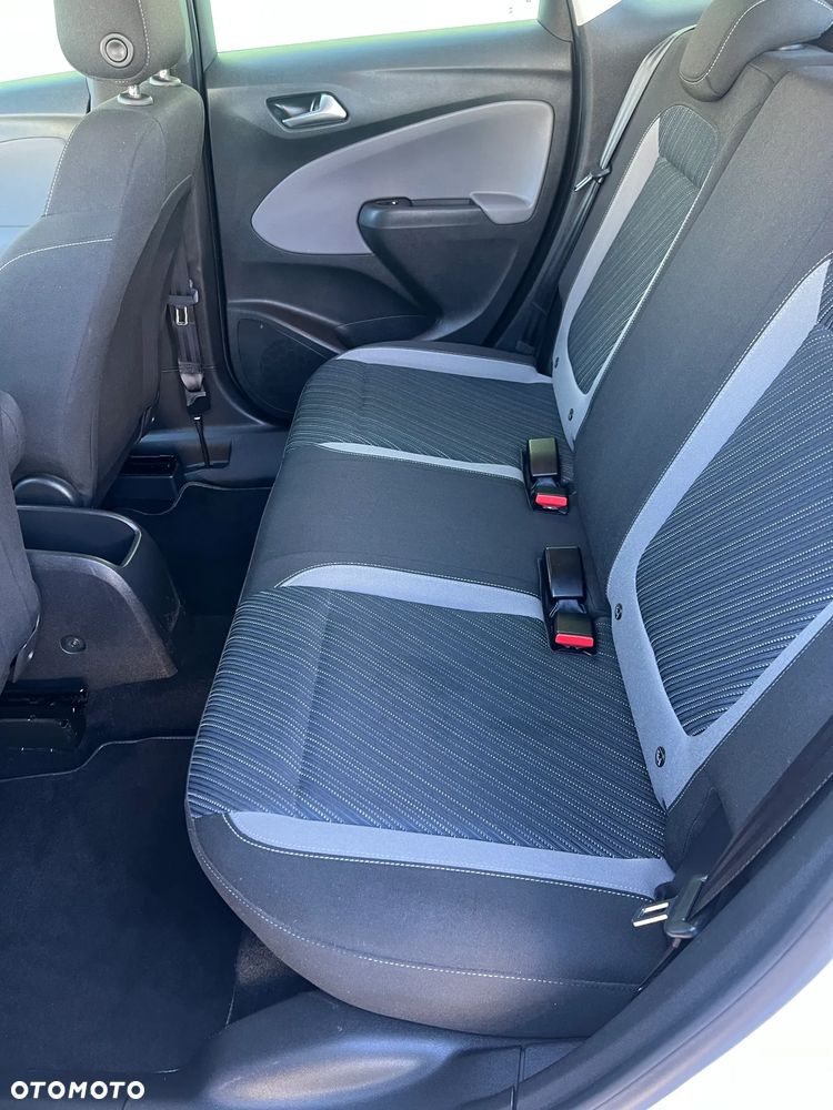 Opel Crossland X - 11