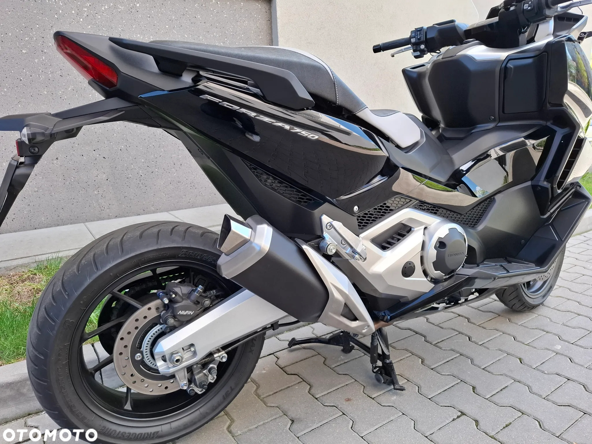 Honda NSS - 21