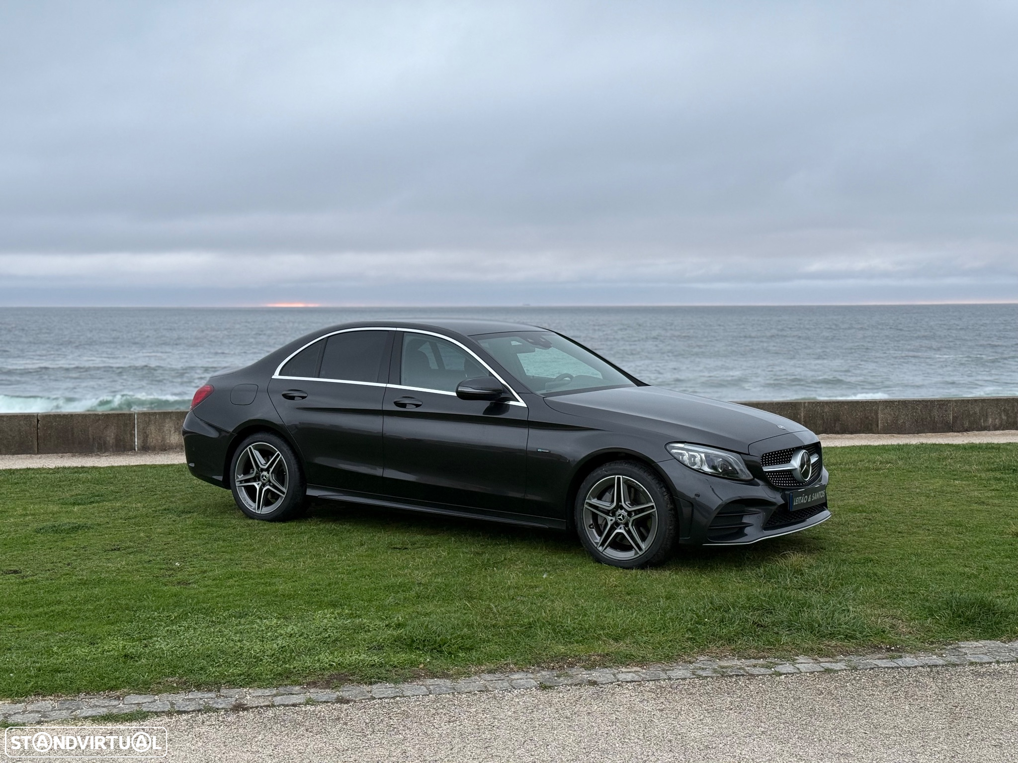 Mercedes-Benz C 300 de AMG Line - 10