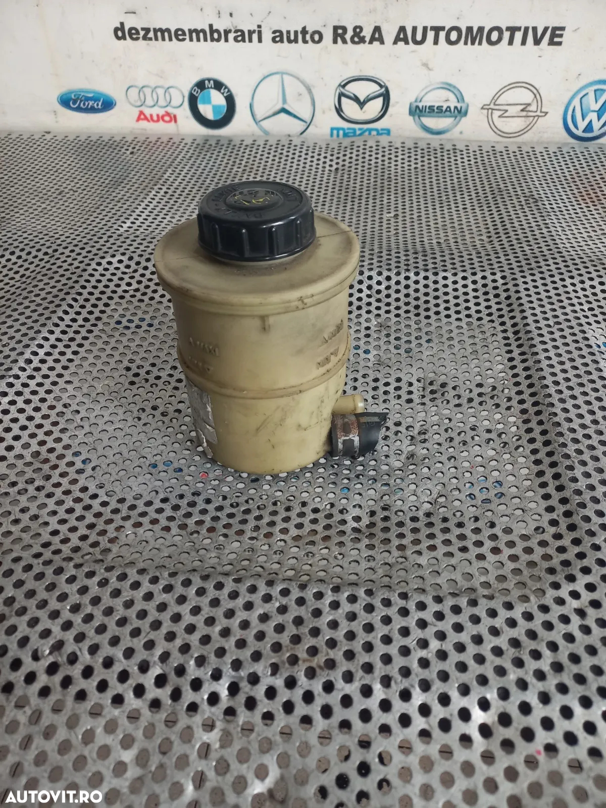 Vas Lichid Ulei Servo Servodirectie Renault Master 3 Opel Movano 2.3 Dci Euro 5 125 Cai An 2011-201 - 2