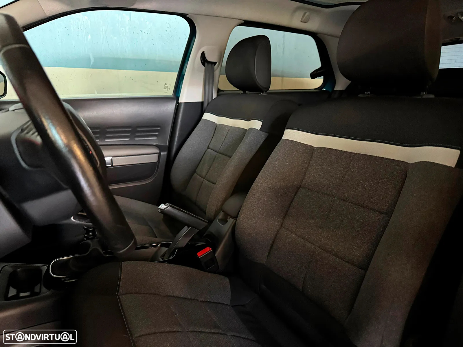 Citroën C4 Cactus 1.2 PureTech Shine - 10