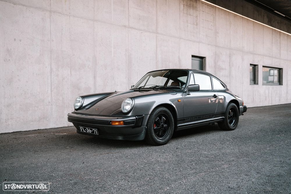 Porsche 911 Série G - 1