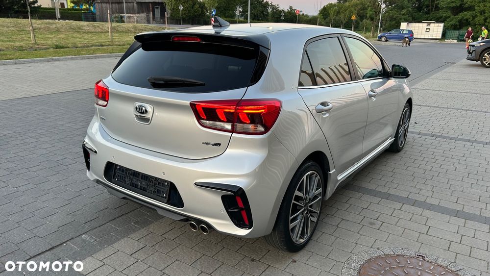 Kia Rio 1.0 T-GDI 120 GT Line - 10