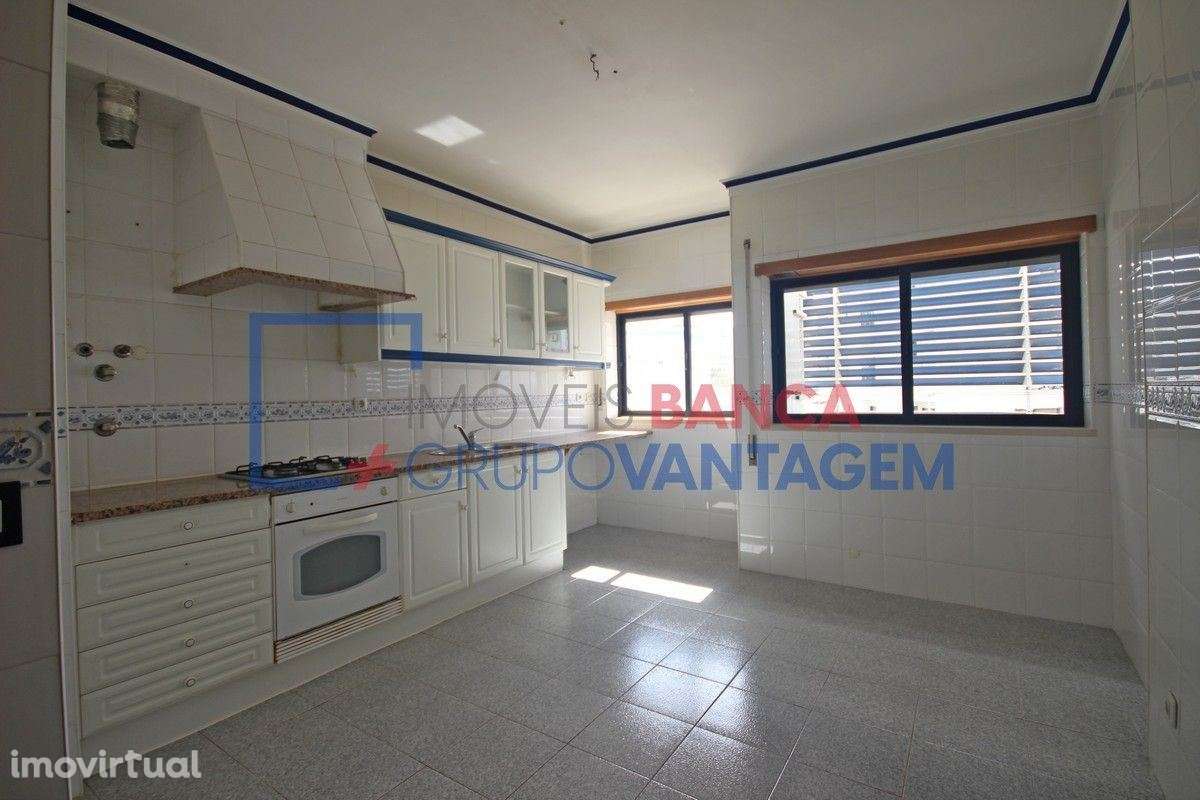 APARTAMENTO T3 SANTARÉM - Grande imagem: 5/18