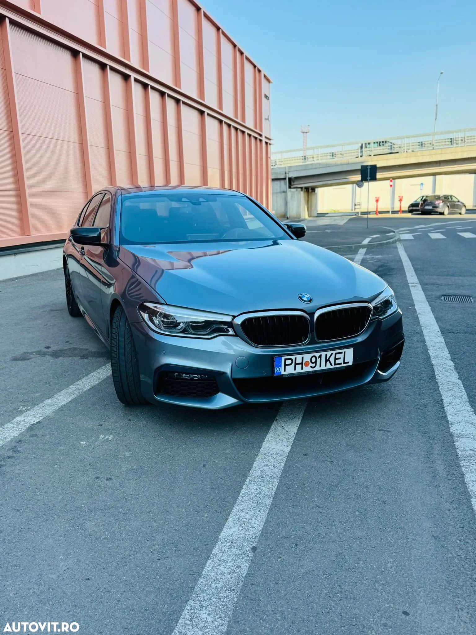 BMW Seria 5 520d xDrive AT - 1