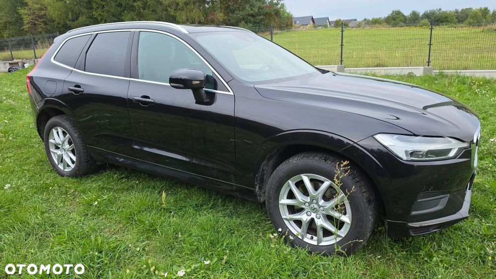 Volvo XC 60 B4 D AWD Momentum Pro - 4