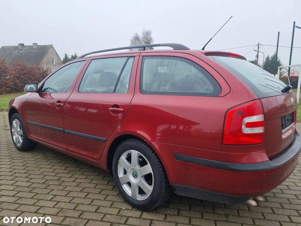 Skoda Octavia 2.0 TDI DPF DSG IMPULS EDITION - 8