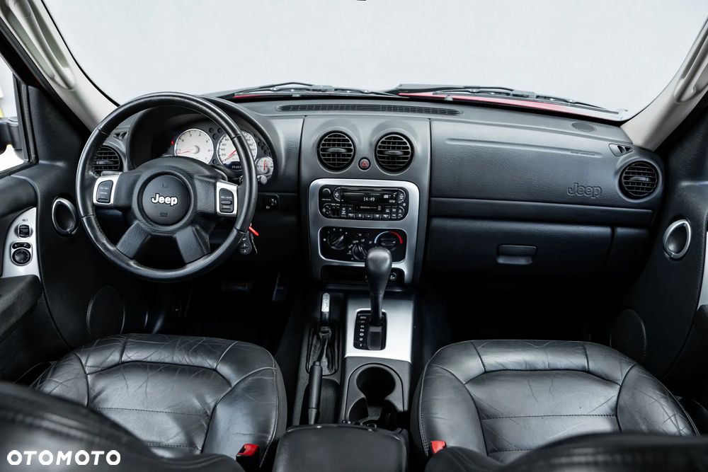 Jeep Cherokee 3.7L Limited - 17