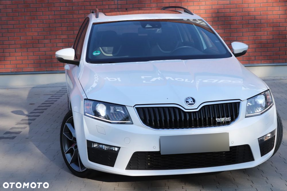 Skoda Octavia 2.0 TSI RS DSG - 8