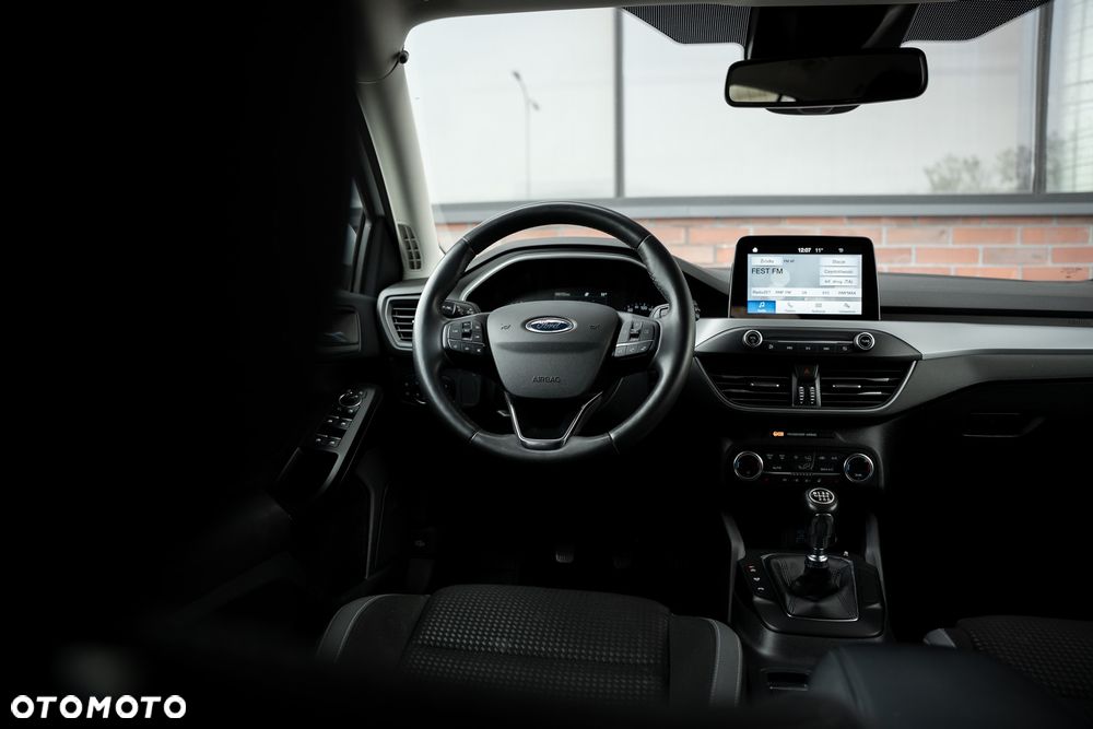 Ford Focus 1.5 EcoBlue STart-Stopp-System TITANIUM - 26