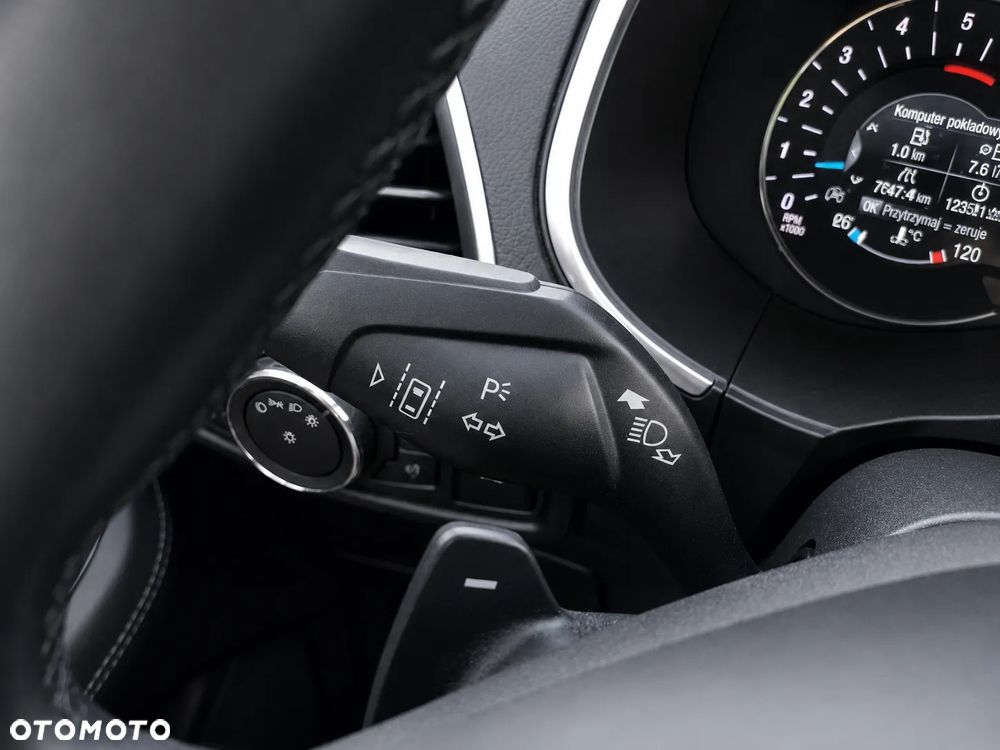 Ford S-Max 2.0 TDCi Titanium PowerShift - 21