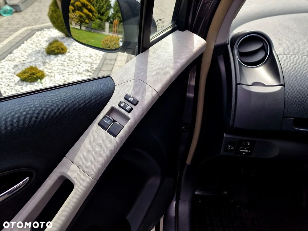 Toyota Yaris 1.33 Prestige - 20