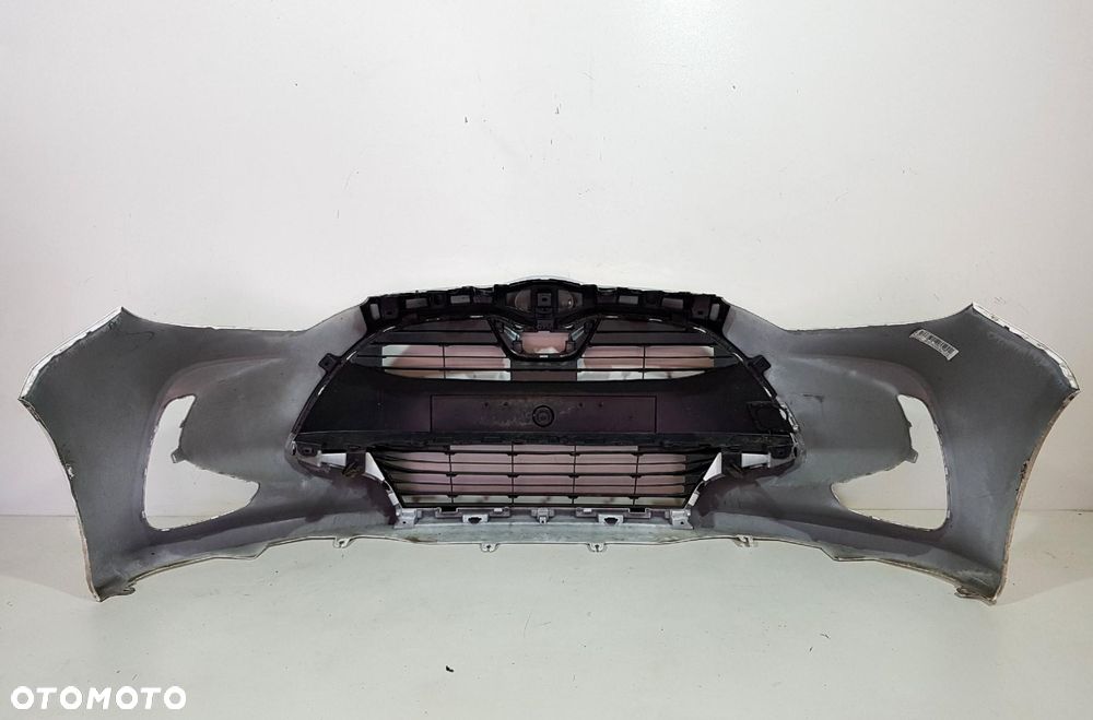 TOYOTA YARIS IV 4 ZDERZAK PRZÓD PRZEDNI + KRATKI ORYGINAŁ - 6