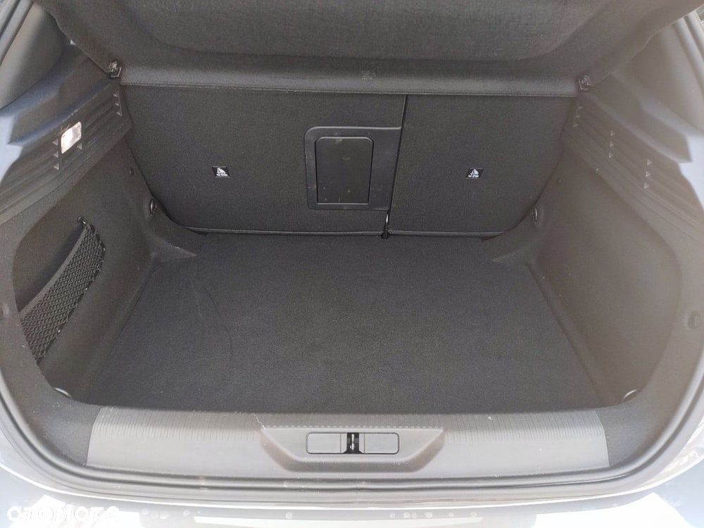 Peugeot 308 - 6