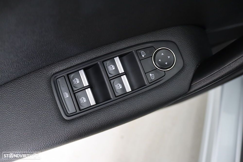 Renault Captur 1.6 E-Tech Plug-In Intens - 16