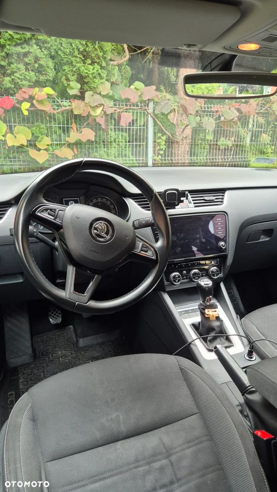 Skoda Octavia 1.4 TSI Ambition - 6