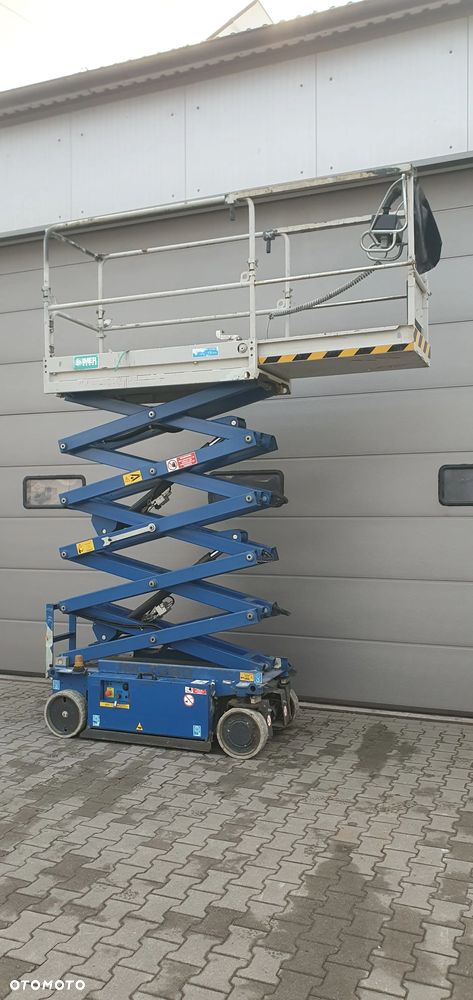 Genie JLG IMER ITECO IM 7380 9,20m Podnośnik nożycowy zwyżka nożycówka elektryczny podest ruchomy zwyżka podnośnik koszowy samojezdny IMER ITECO IT 7380 zwyżka na białych niebrudzących kołach jak GENIE JLG SKYJACK HAULOTTE Terex TKD MEC Sinoboom Zoomlion - 6