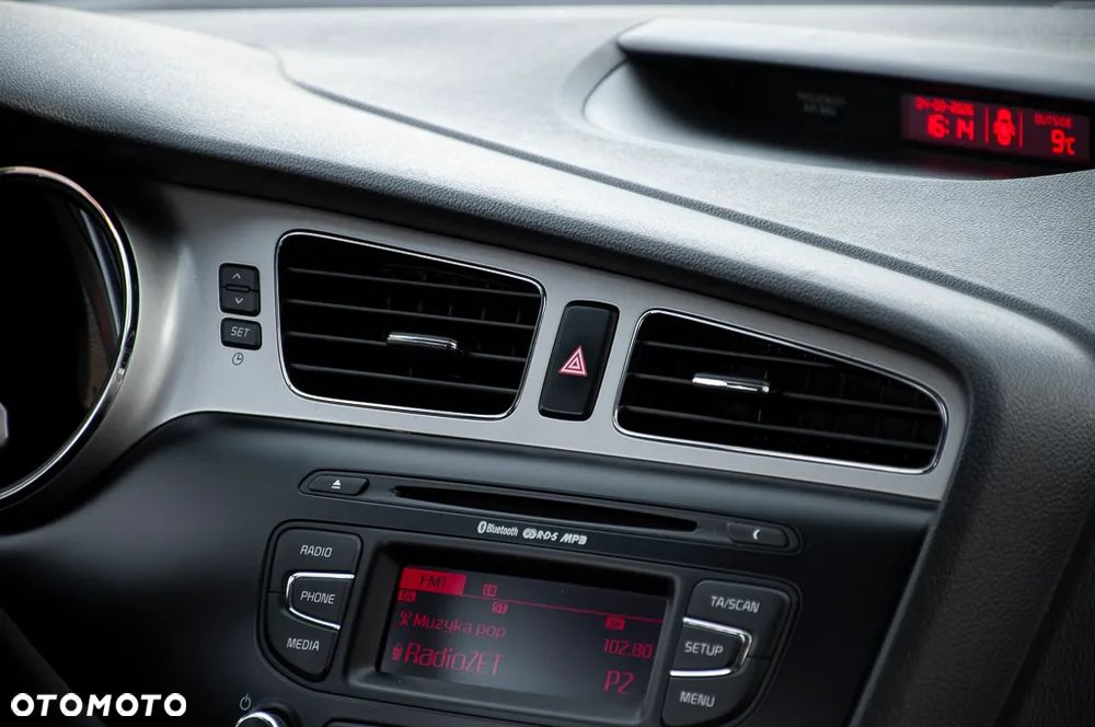 Kia Ceed - 19