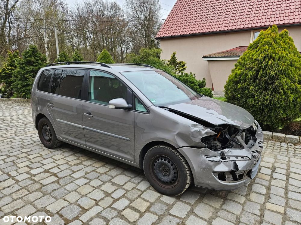 Volkswagen Touran 1.6 - 1