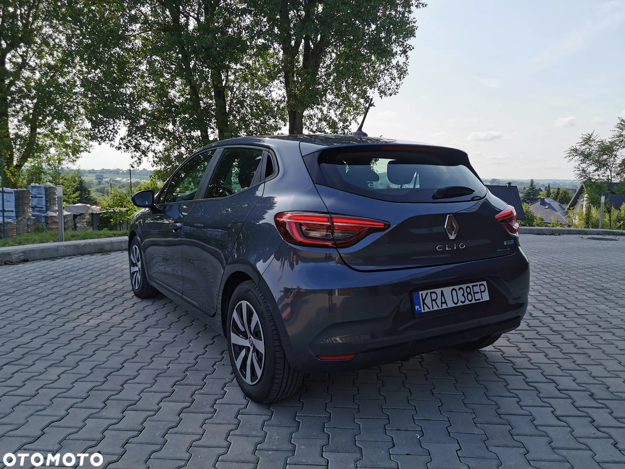 Renault Clio E-TECH Full Hybrid 145 E-TECH engineered - 8
