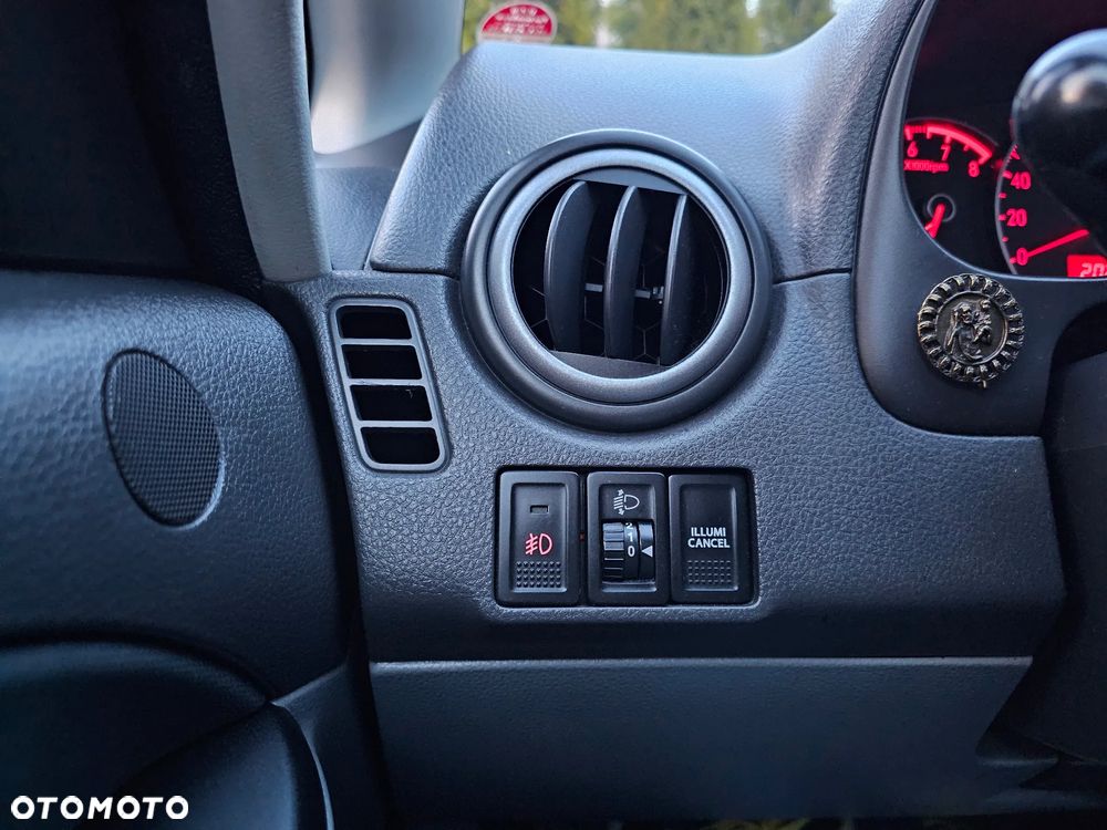 Suzuki SX4 1.6 Premium Outdoor - 30