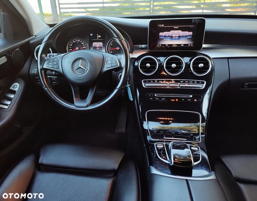 Mercedes-Benz Klasa C 200 7G-TRONIC Edition 1 - 8