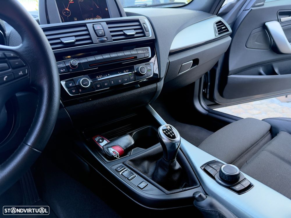 BMW 220 d Sport Line - 42