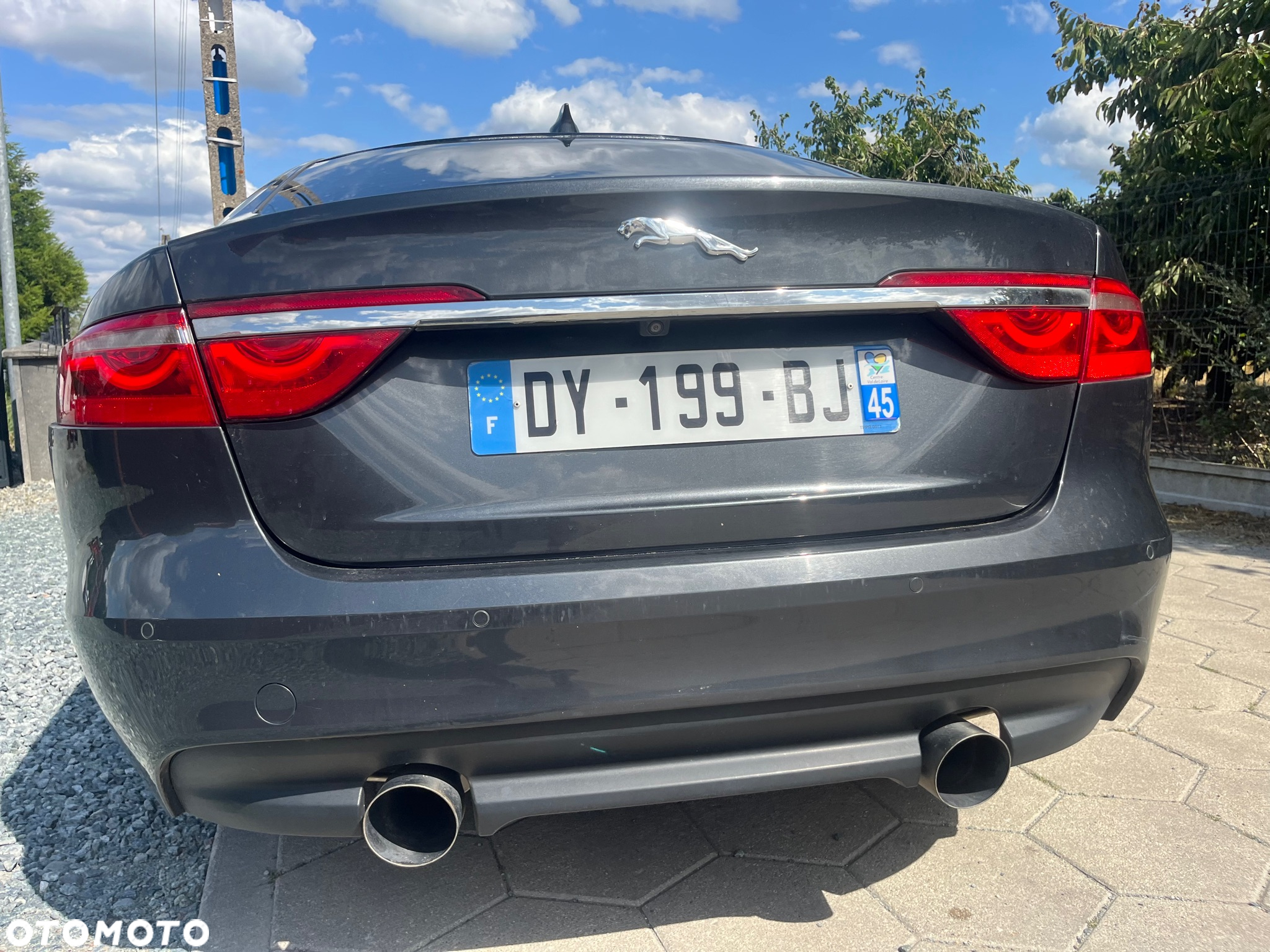 Jaguar XF 3.0 TDV6 300 Sport - 3