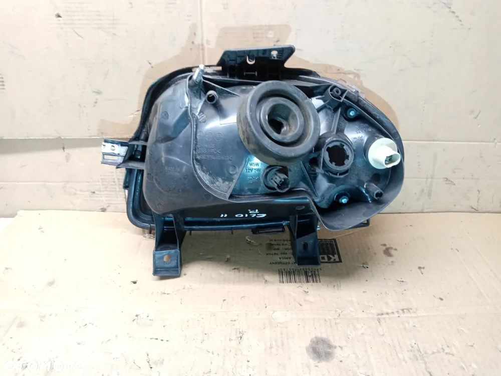 Lampa prawy przód przednia prawa Renault Clio II - 4