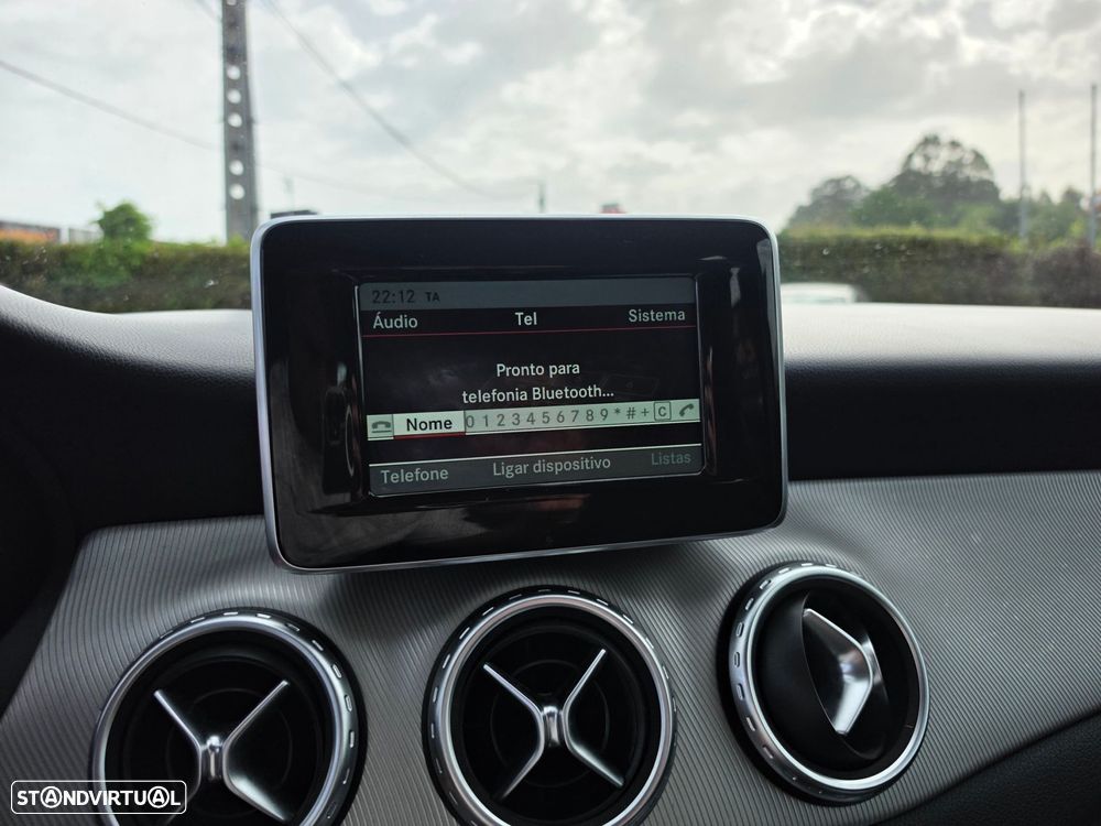 Mercedes-Benz GLA 200 CDI Urban Aut. - 33