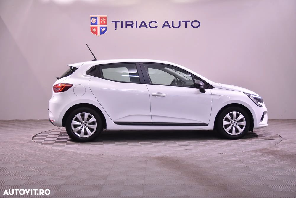 Renault Clio - 6