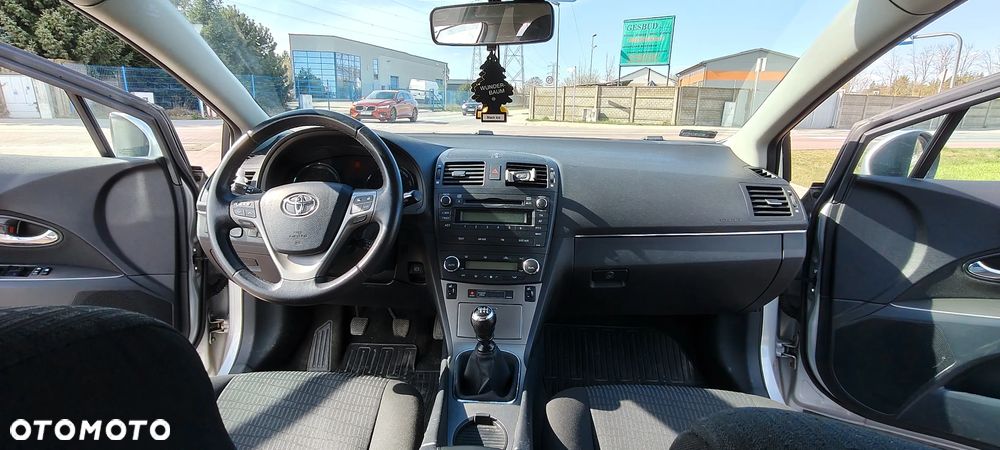 Toyota Avensis 2.0 Sol plus - 7