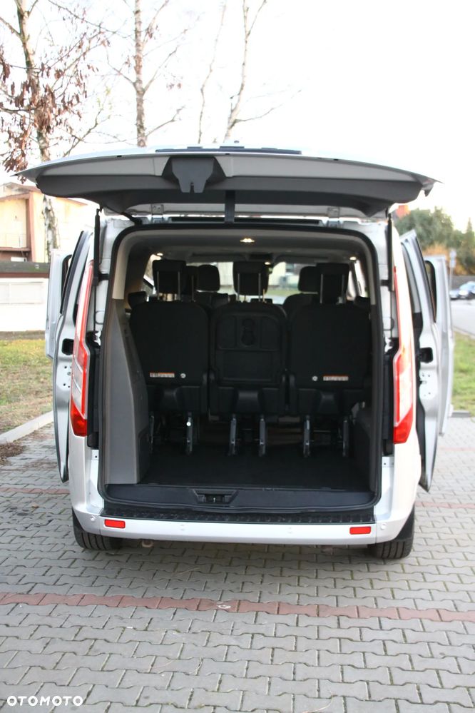 Ford Tourneo Custom 2.0 EcoBlue L2 Titanium - 12