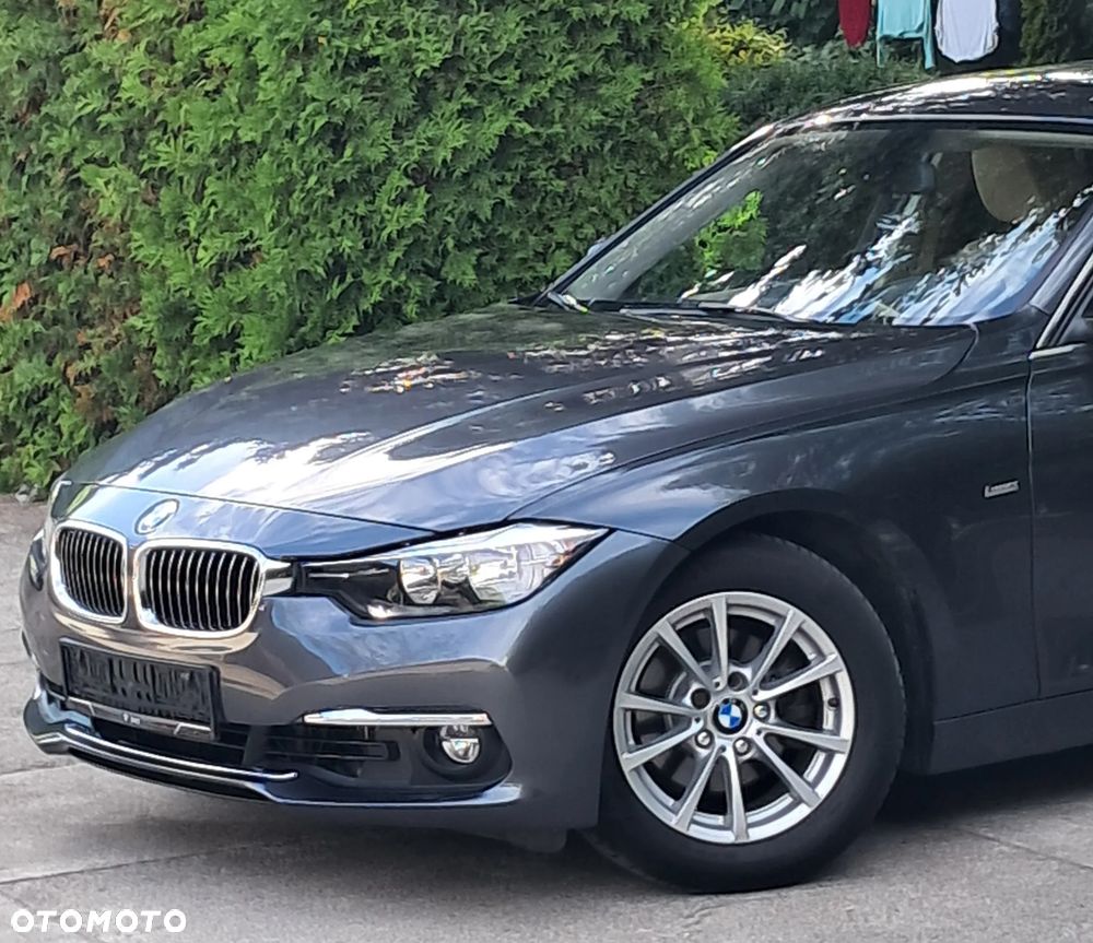 BMW Seria 3 320d Efficient Dynamics Luxury Line Purity - 8
