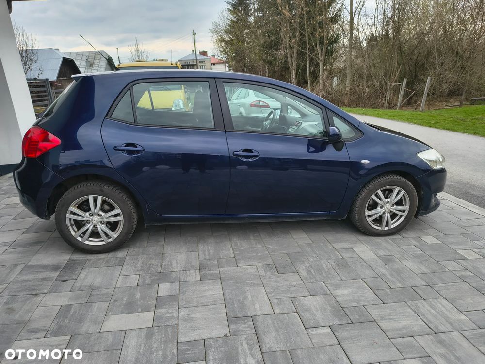 Toyota Auris 2.0 D-4D Prestige - 3