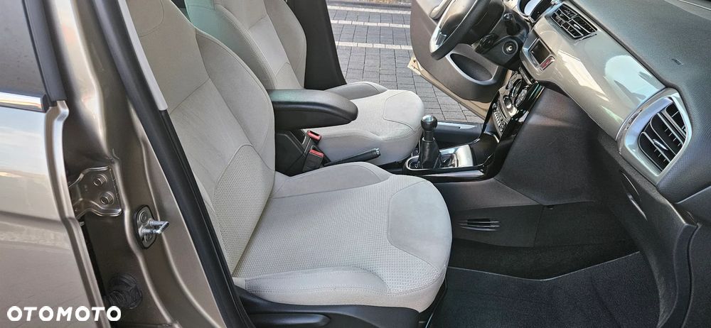 Citroën C3 VTi 120 Exclusive - 16