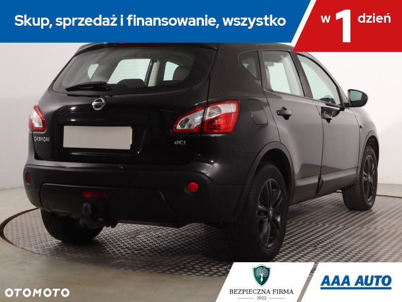 Nissan Qashqai - 7