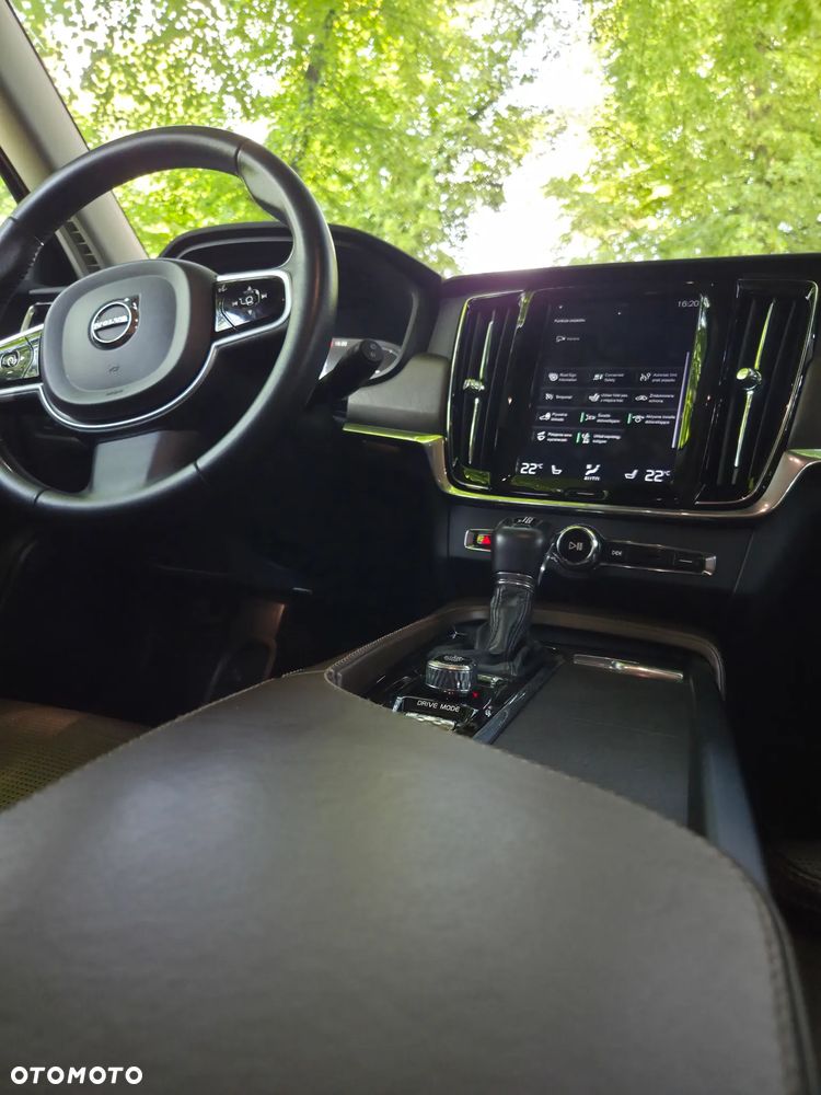 Volvo V90 D5 AWD Inscription - 19