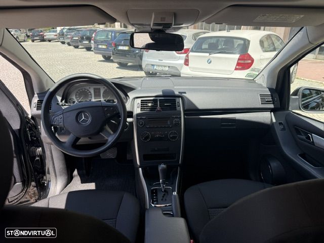 Mercedes-Benz B 180 CDI Autotronic - 8