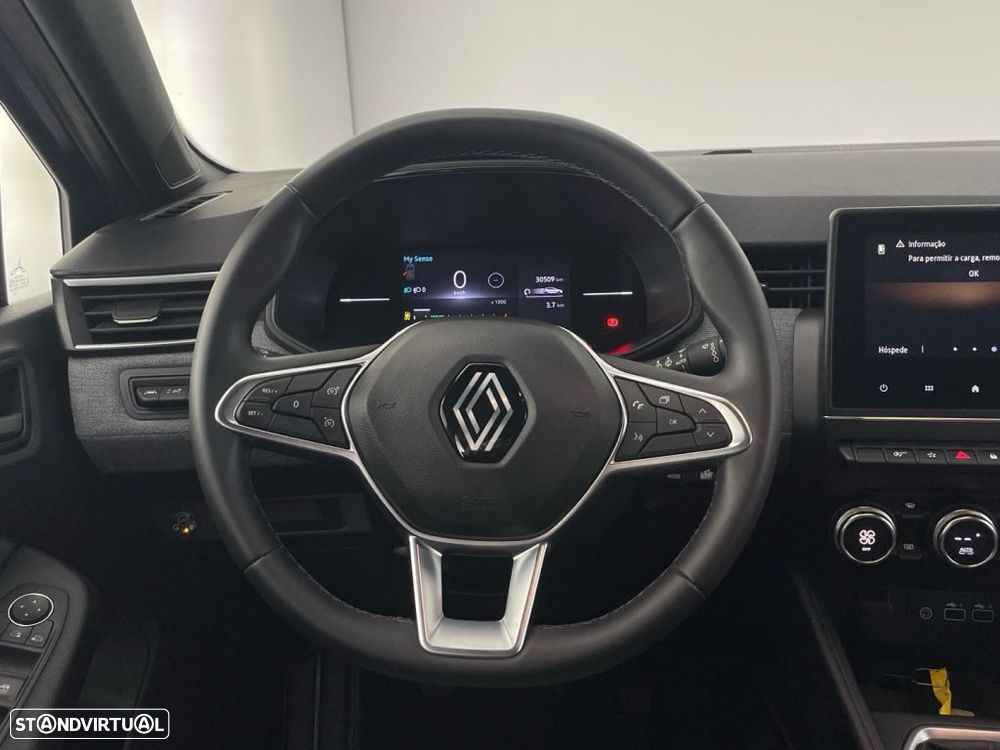 Renault Clio 1.0 TCe Techno Bi-Fuel - 14