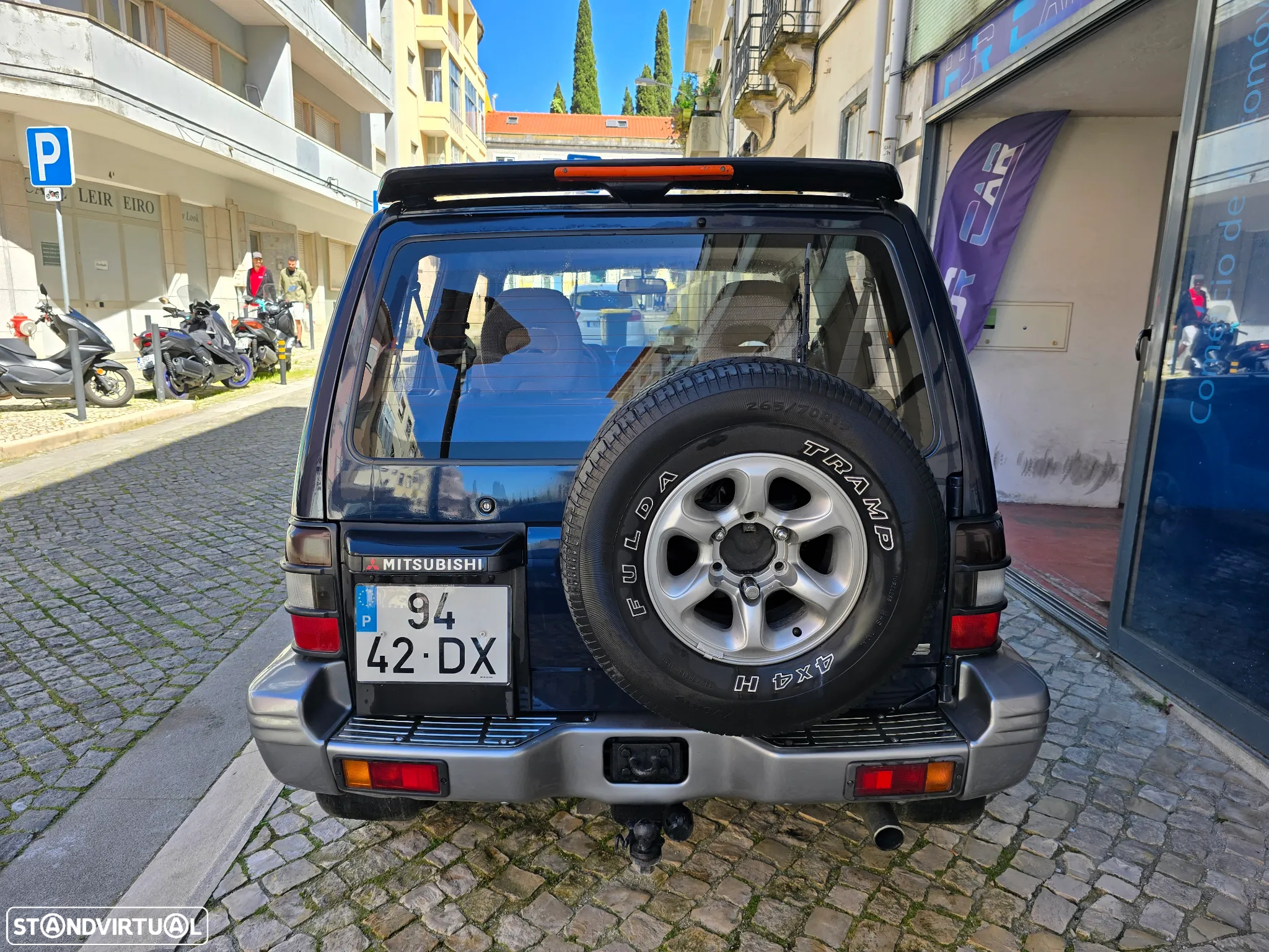 Mitsubishi Pajero 2.5 TDi GLS - 4