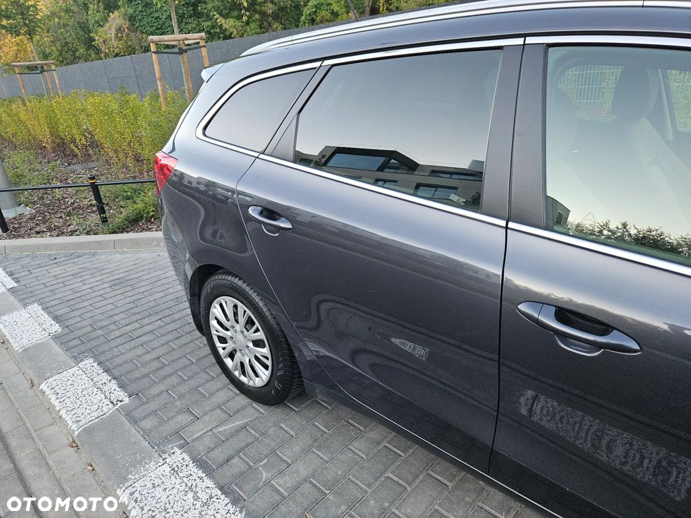 Kia Ceed Cee'd 1.6 GDI Business Line - 10