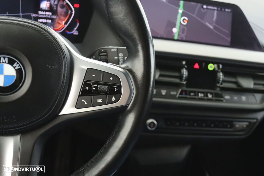 BMW 116 d Pack Desportivo M Auto - 15