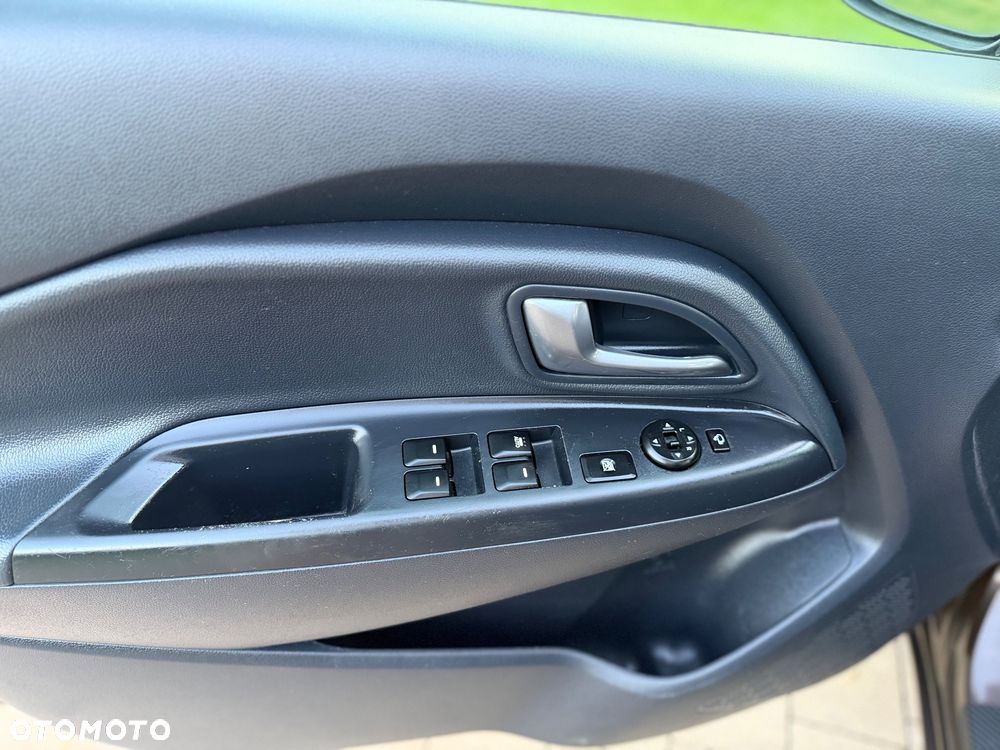 Kia Rio 1.4 CRDI Platinum Edition - 32