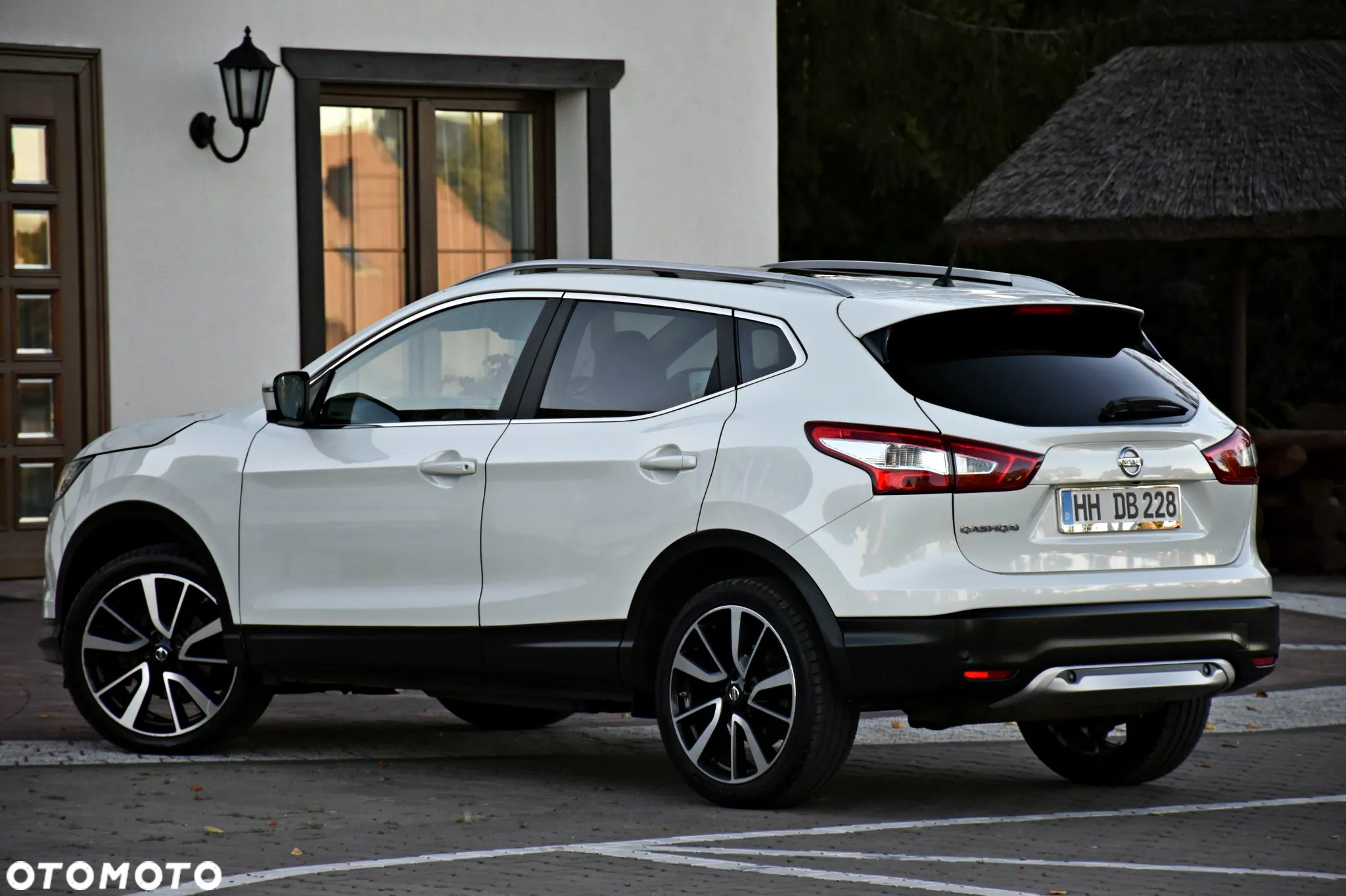 Nissan Qashqai 1.2 DIG-T Xtronic TEKNA+ - 19