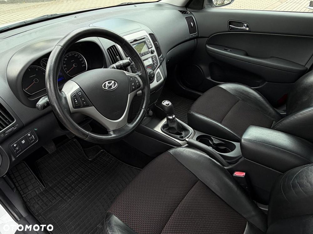 Hyundai i30 i30cw 1.6 CRDi Edition Plus - 10