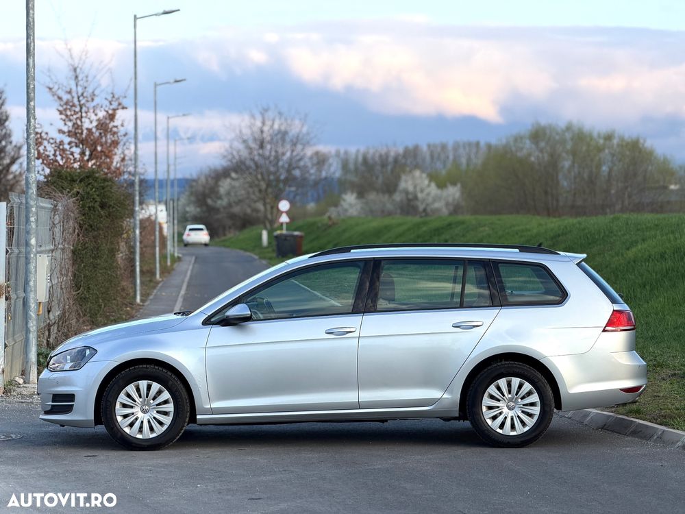 Volkswagen Golf 1.6 TDI BlueMotion Technology Comfortline - 2