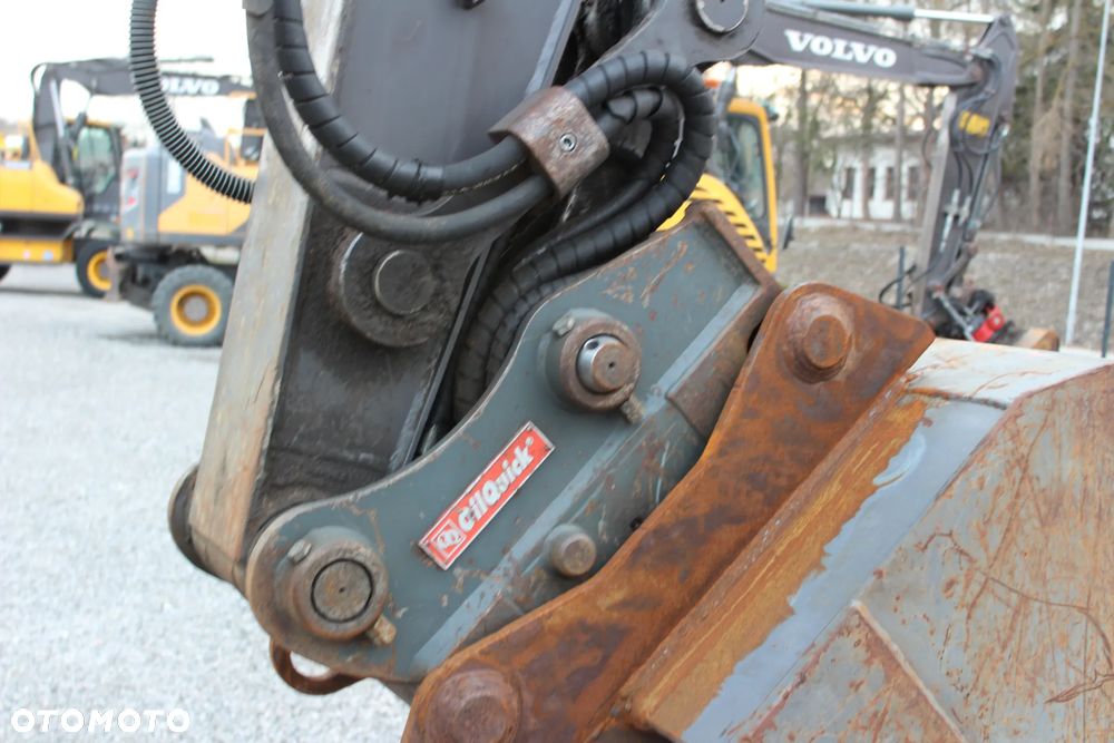 Volvo EWR150E Sprowadzona Szybkozłącze OilQuick - 9