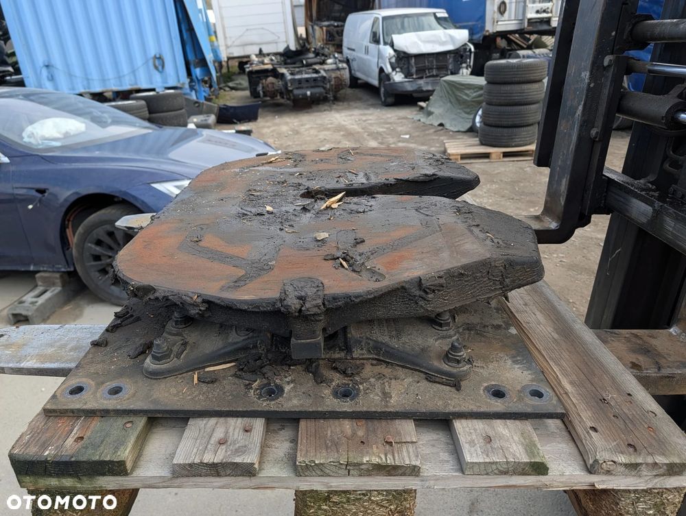 SIODŁO HOLLAND FORD F MAX 500 DC46 5K053 FD FZG8A - 2