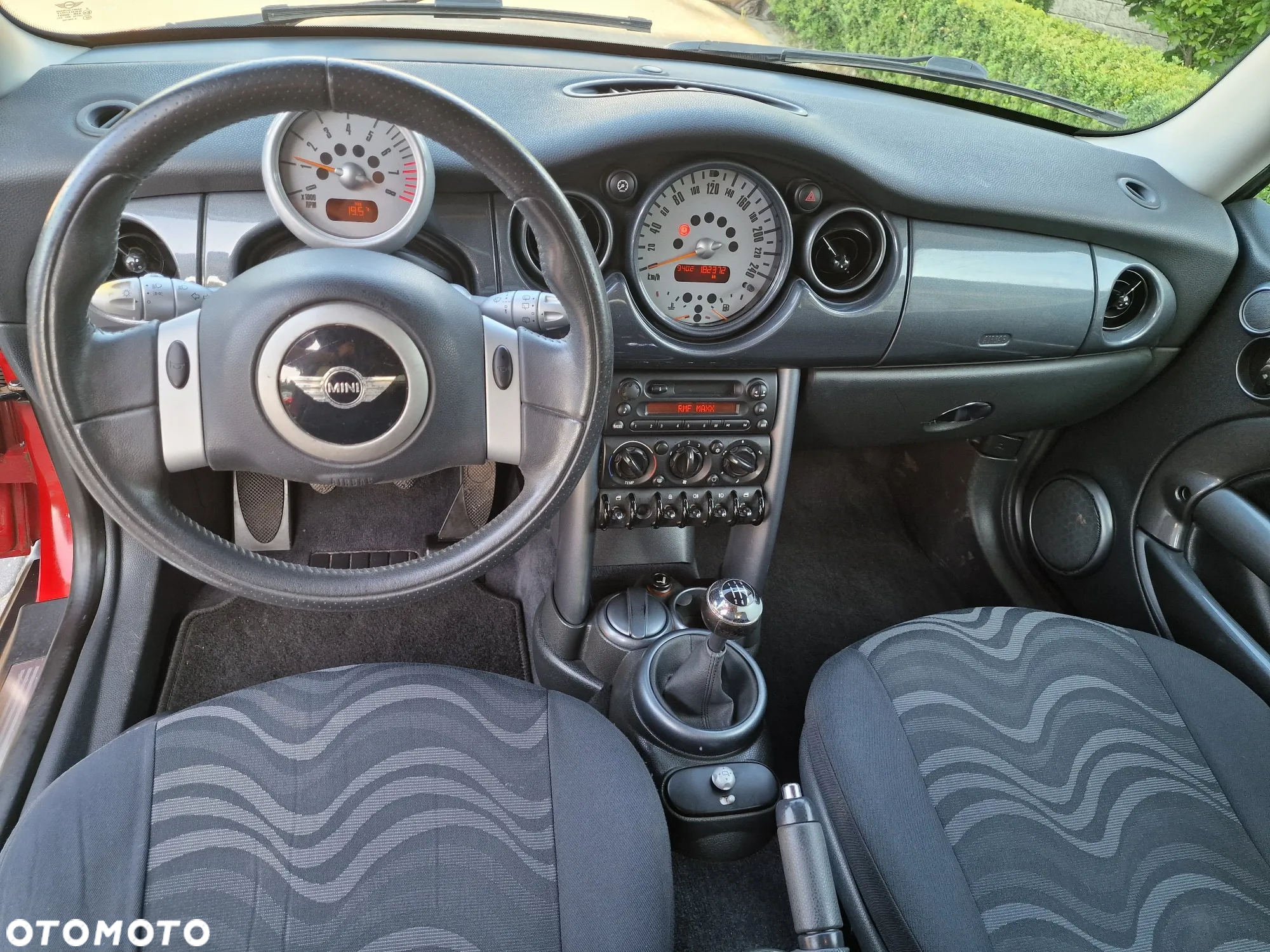 MINI ONE Standard - 22